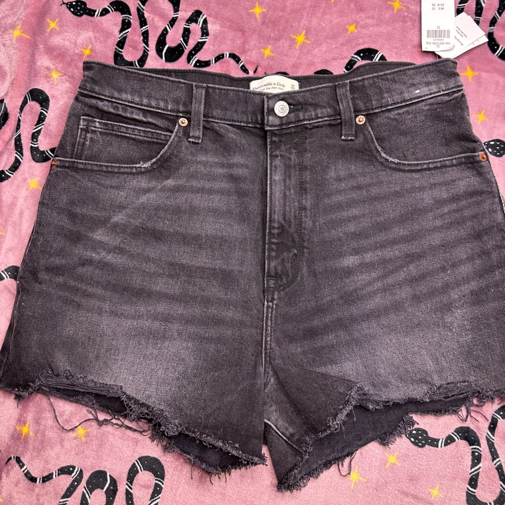 Abercrombie and Fitch Ultra High Rise Mom Short